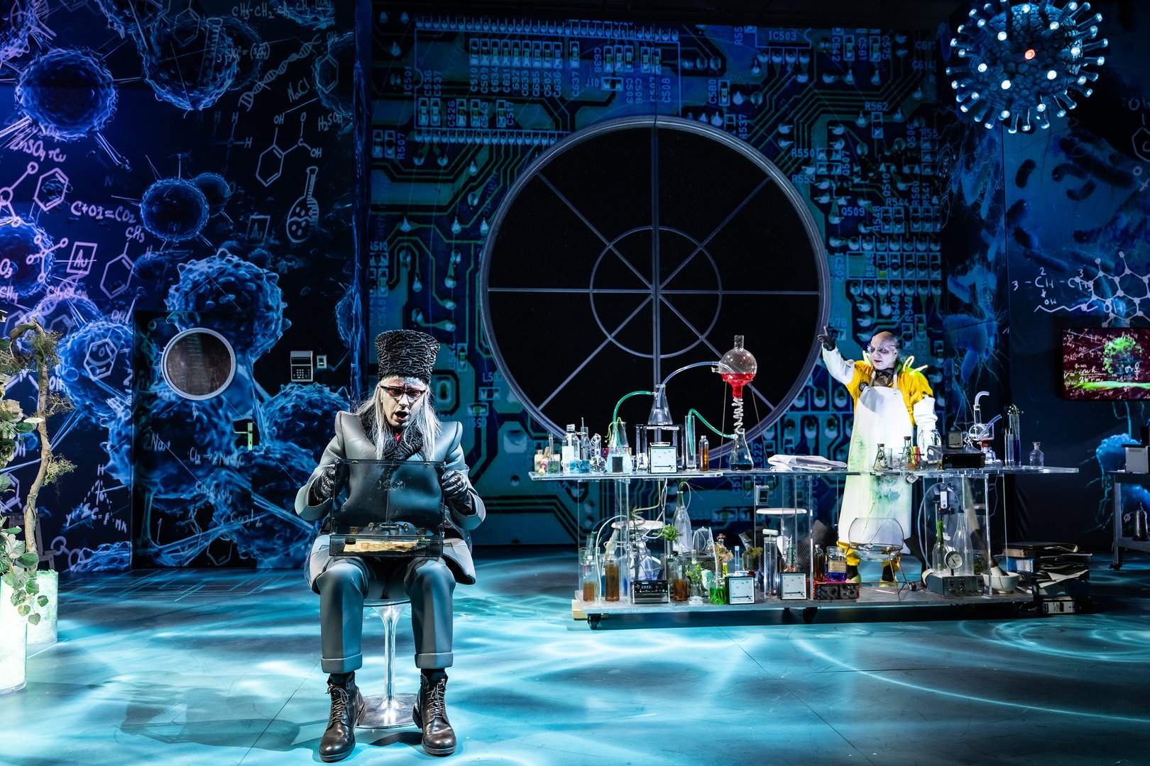 Der Wunschpunsch: Beelzebub Irrwitzer und Maledictus Made