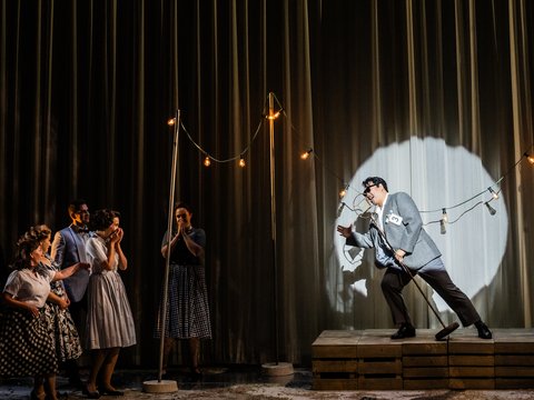 Szenenbild aus "Manon Lescaut" Oper Köln 2025-26