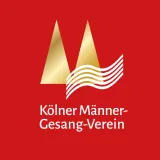 Logo des Kölner Männer-Gesang-Vereins. Vor einem roten Hintergrund bilden zwei stilisierte goldene Spitzen ein grafisches Monogramm. Darüber verlaufen vier geschwungene weiße Linien, die an Notensysteme oder Klangwellen erinnern. Darunter steht der Vereinsname „Kölner Männer-Gesang-Verein“ in weißer Schrift.
